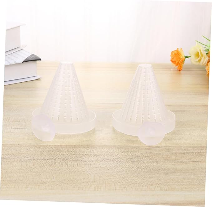 BESPORTBLE 3pcs Automatic Aquarium Fish Feeder Cone Worm Feeder Cups with Suction for Red Worm Feeding in Fish Tank Small Size for Shrimp and Aquatic Pets