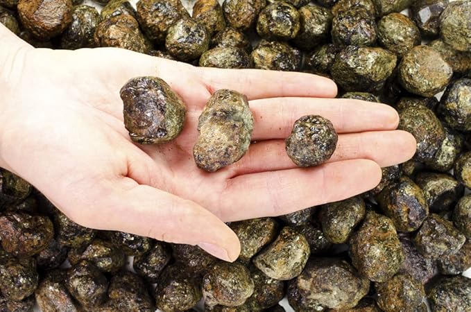 Fantasia Materials: 5 lbs Rhodolite Garnet Rough Stones from India
