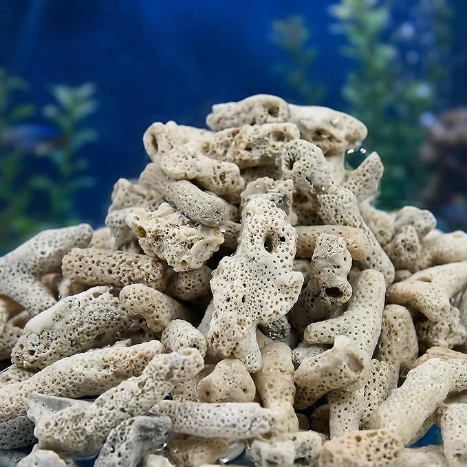 Crushed Coral Filter for Freshwater Aquarium pH Buffer Media, 1.1lb Natural Coral Gravel with Reusable Mesh Bag for Fish Tank Cichlid Substrate, Calcium Mineral for Snails
