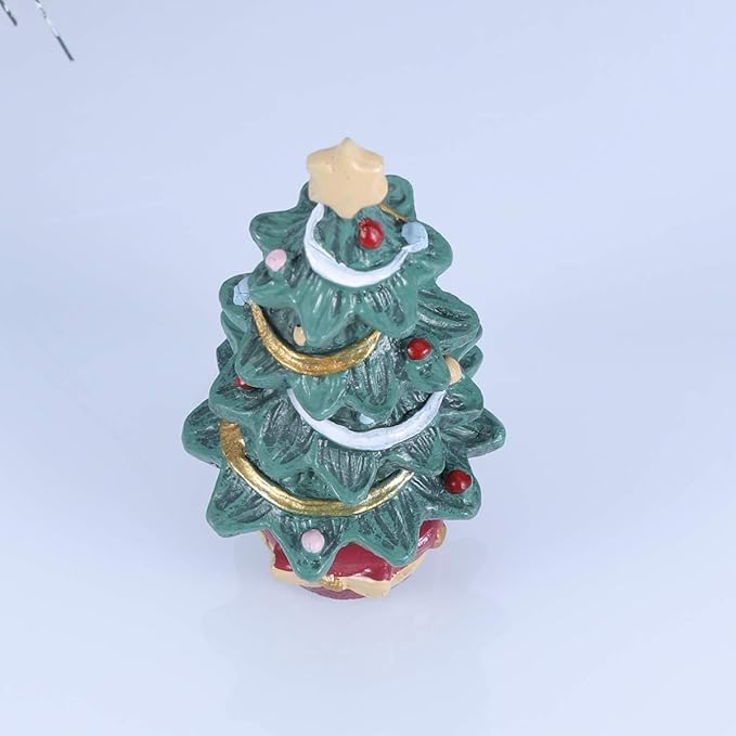Resin Christmas Tree Ornament for Aquarium Fish Tank - Mini Nativity Scene Pine Tree Decoration, Creative Holiday Decor for Betta Tanks, Fairy Garden Crafts, Desktop Xmas Village Accessories - 8x4 cm