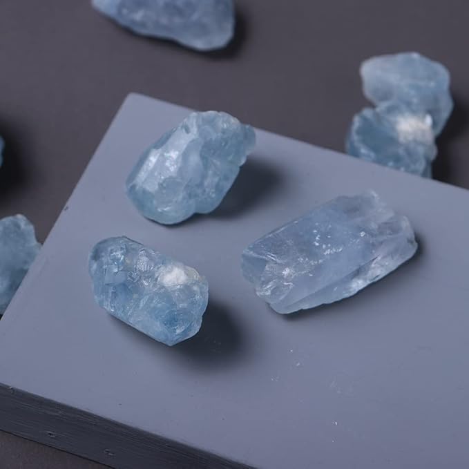 50g/Bag Natural Crystal Stone Blue Celestite Tumbled Chips Crushed Stone Healing Jewelry Making Home Decor Or Fish Tank Stone (Size : 50g)