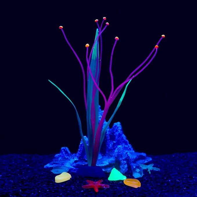 Fish Tank Decorations Aquarium Decorations Glowing Aquatic Plants Artificial Silicone Ornament with Glowing Effect for Fish Tank Landscape Decoration Betta Fish Tank Decor (Red)