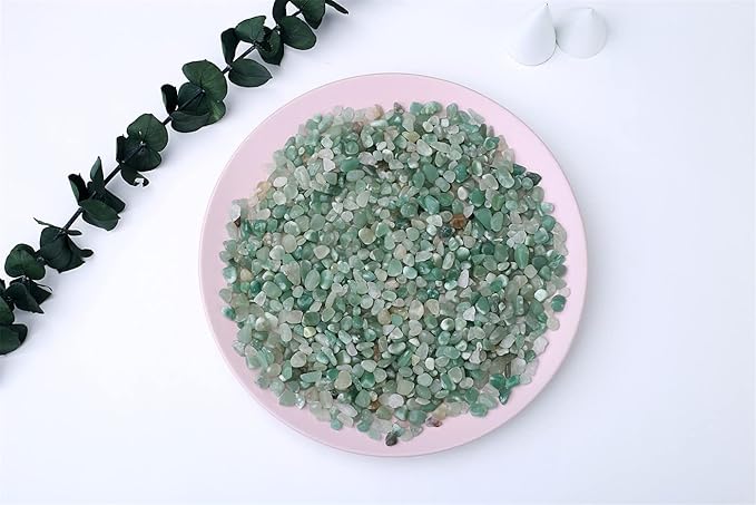 MAIBAOTA Natural Green Aventurine Crystal Quartz Rocks Chips Vase Filler Rocks for Succulent Plant Small Fish Tank Aquarium Gravel Decorative Pebbles Stones(200 gram)