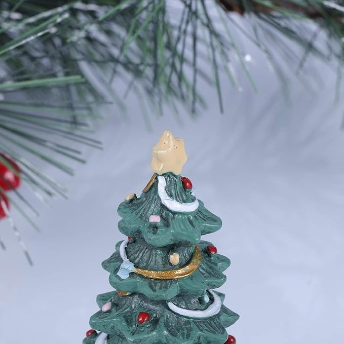 Resin Christmas Tree Ornament for Aquarium Fish Tank - Mini Nativity Scene Pine Tree Decoration, Creative Holiday Decor for Betta Tanks, Fairy Garden Crafts, Desktop Xmas Village Accessories - 8x4 cm