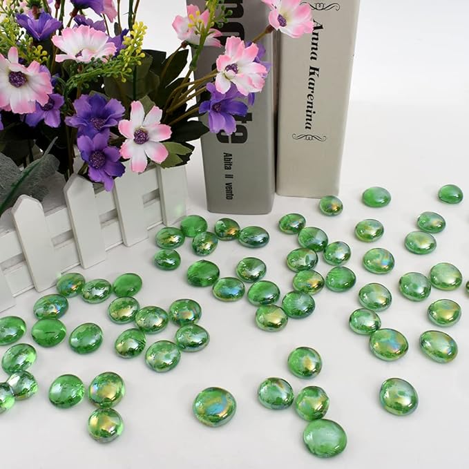 Flat Glass Marbles 1lb, 100PCS Green Flat Gems Glass Beads for Vase Filler Garden Aquarium Tank Pebbles Table Floral Decoration