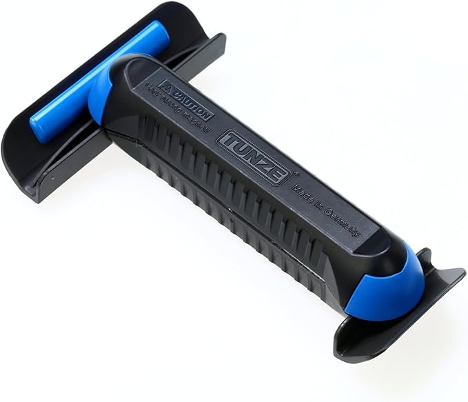 Tunze Care Magnet Scraper - Strong+ Plus (220.025) Offer a Free Water Quality Record Card, That Help You to Know Well for Tank Water Quality.
