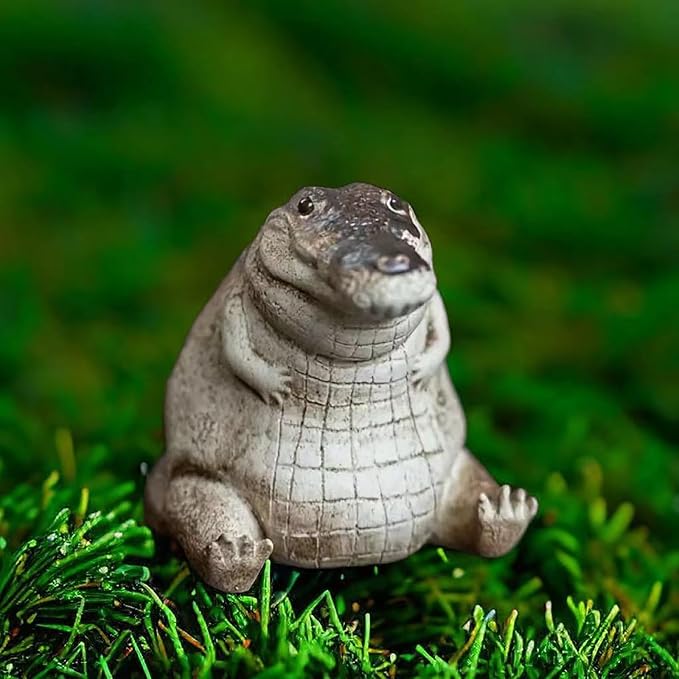Small Crocodile Fish Tank Decorations, Cute Lively Crocodile Aquarium Decoration, Animal Fish Tank Display Decor,Ornamen Artificial Resin Accessories.