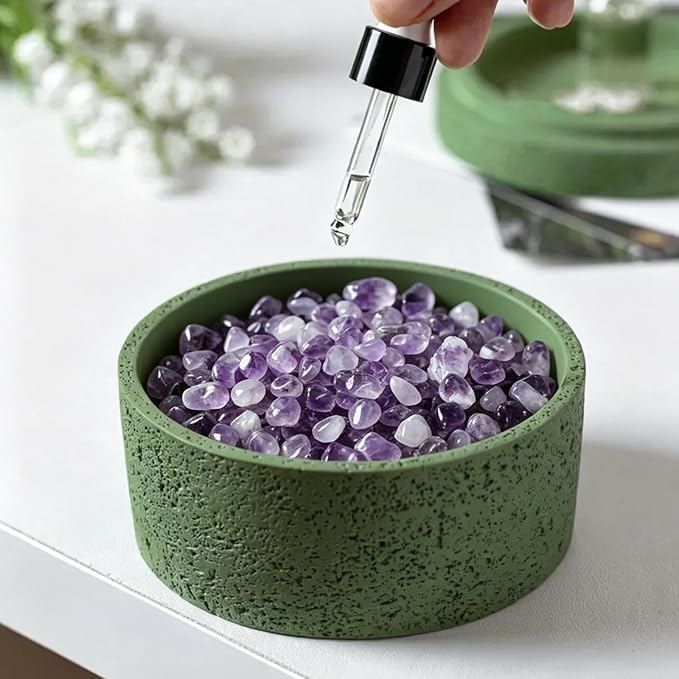 Colorful Agate 1lb Crystal Polished Tumbled Stones Irregular Shaped Crystal Chips Bulk Natural Gemstone Aquarium Gravel Rocks Vase Filler Fish Tank Gravel Home Decoration (Amethyst)