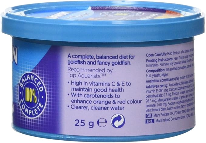AQUARIAN Complete Nutrition Goldfish Food Flakes, 25g