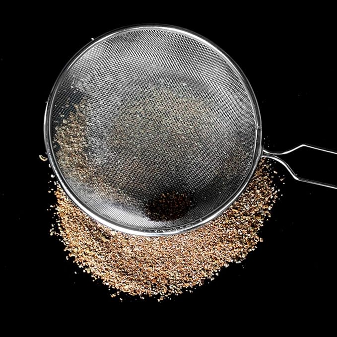 balacoo Reptile Sand Shovel Fine Mesh Filter Pet Supplies for Easy Cleaning of Terrariums and Aquariums Rustproof and Wear-Resistant Design for Efficient Excrement Removal