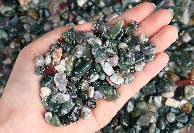 LAIDANLA Aquatic Agate 1lb Crystal Polished Tumbled Stones Irregular Shaped Crystal Chips Bulk Natural Gemstone Aquarium Gravel Rocks Vase Filler Fish Tank Gravel Home Decoration