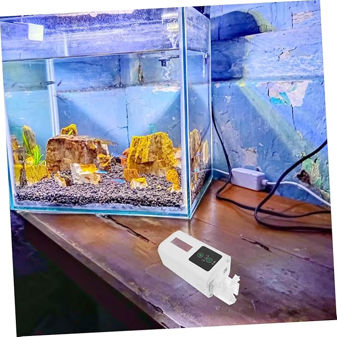 POPETPOP Automatic Aquarium Fish Feeder with Timer, Battery-Powered Turtle Feeding Machine, Aquarium Accessory for Fish Tank and Pond, Precise Food Dispenser for Vacation and Daily Use