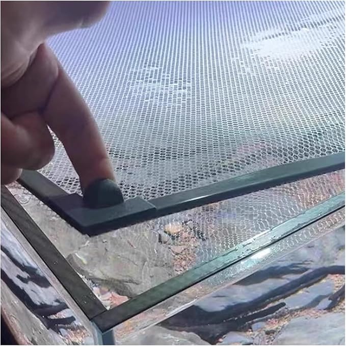 Aquarium Anti-Jump Cover， DIY Magnetic Aquarium Anti-Jumping Mesh Screen Netting for Top Lid Prevents Cat Catching Fish(L40xW30cm(15.7x11.8in))