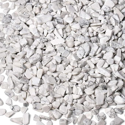 1lb Howlite Crystal Aquarium Gravel Polished Tumbled Stones Irregular Shaped Crystal Chips Bulk Natural Gemstone Rocks Vase Filler Fish Tank Gravel Home Decoration (450 Gram)