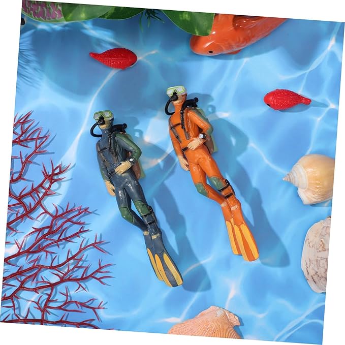 BESPORTBLE Fish Tank Diver Figurines Decorations: 4pcs Miniature Scuba Diver Toys for Aquarium Landscape, Resin Underwater Explorer Ornaments for Decor and Education