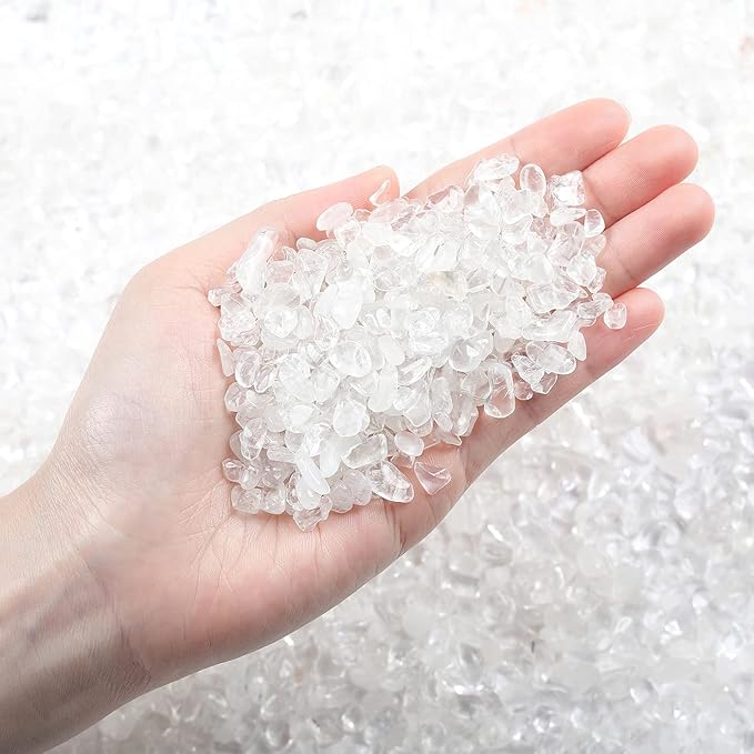 LAIDANLA Clear Quartz Crushed Stone Crystal Chips Bulk Natural Gemstones Healing Reiki Crystals Mini Quartz Vase Filler Aquarium Gravel 100g