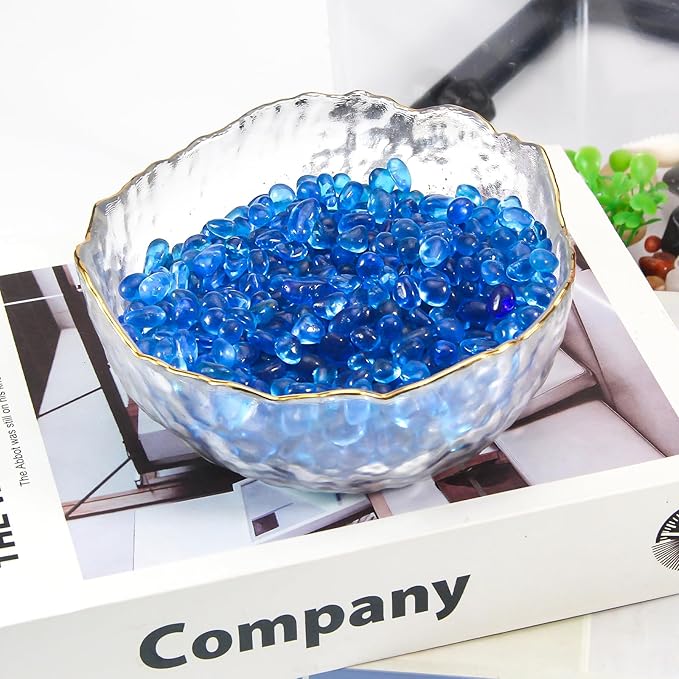Crystal Chips Stone Pebbles 1 Lb/465g Natural Quartz Stones Aquarium Gravel Sea Glass Rock Sand for Crafts, Vases Filler, Succulent Plants, Aquarium Gravel Rocks, Fish Tank (Blue, One-Size)