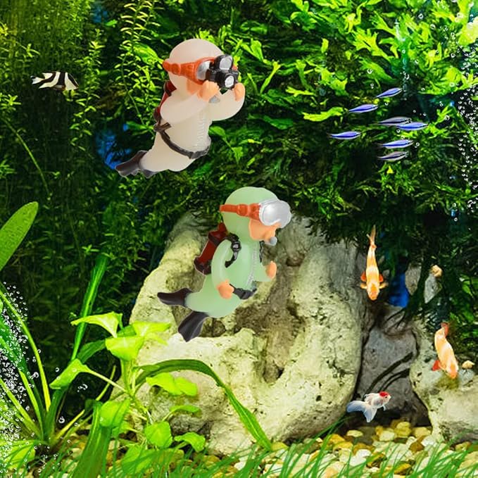 AnRui 2 Pack Floating Fish Tank Decorations Cute Diver Aquarium Decoration Floating Device Betta Fish Tank Accessories Ornament for Fish Playing