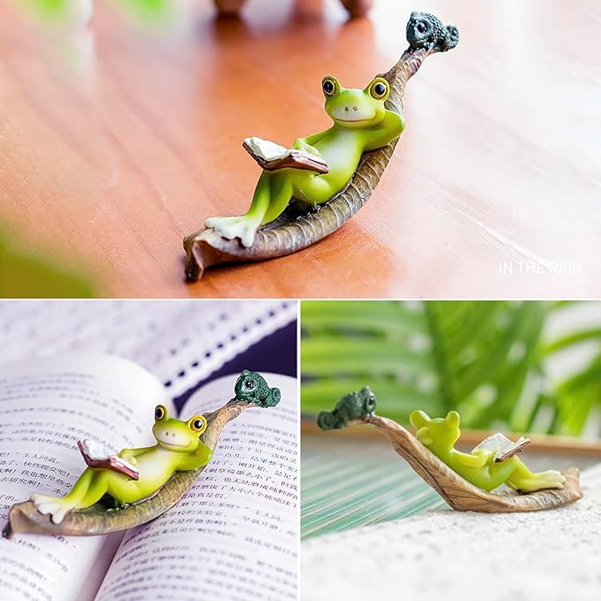 Resin Frog Ornaments for Fish Tanks and Home Decor,Enchanting Whimsical Frogs Reading Trio