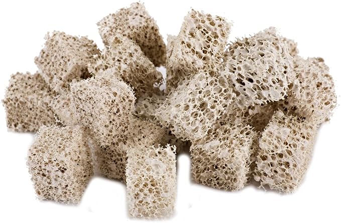 Penn-Plax Ammonia Reducer Aquarium Filter Media Pad – Easy to Cut into Any Size Your Filter Requires – 10” x 18”