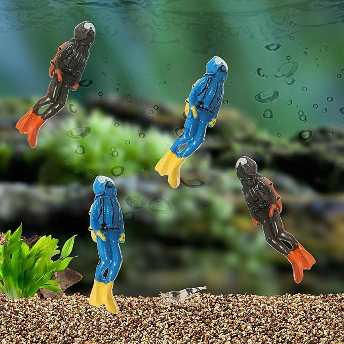 BESPORTBLE Scuba Diver Figurines: 4pcs Fish Tank Decorations, Resin Miniature People Set for Aquarium Landscape, Small Swimmer Model for Ocean Theme Cake Topper Sand Table