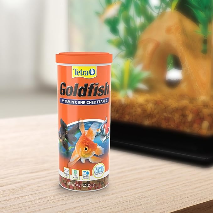 Tetra Goldfish Vitamin C Enriched Flakes Nutritionally Balanced Diet for Goldfish and Small Koi, 8.81 Ounces (250 Grams)