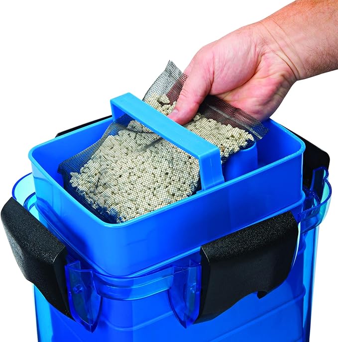 Penn-Plax Cascade Pro-Z Filt-A-Pack, 2 Pack - Zeolite Aquarium Canister Filter Media Bags - Pre-Bagged Nylon Mesh Replacement for Cascade Systems, Freshwater & Saltwater Tanks - 8 Ounce