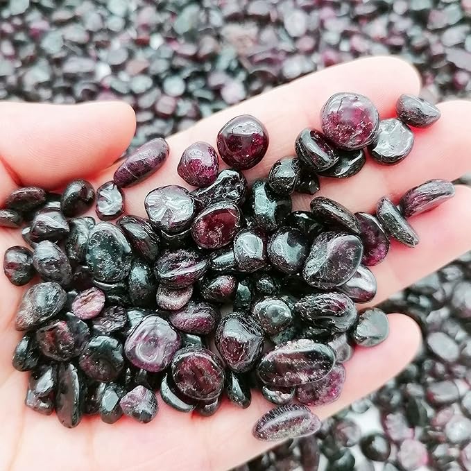 335g Assorted Garnet Quartz Crystals Rocks Garnet Crushed Crystal Quartz Tumbled Rocks and Crystals