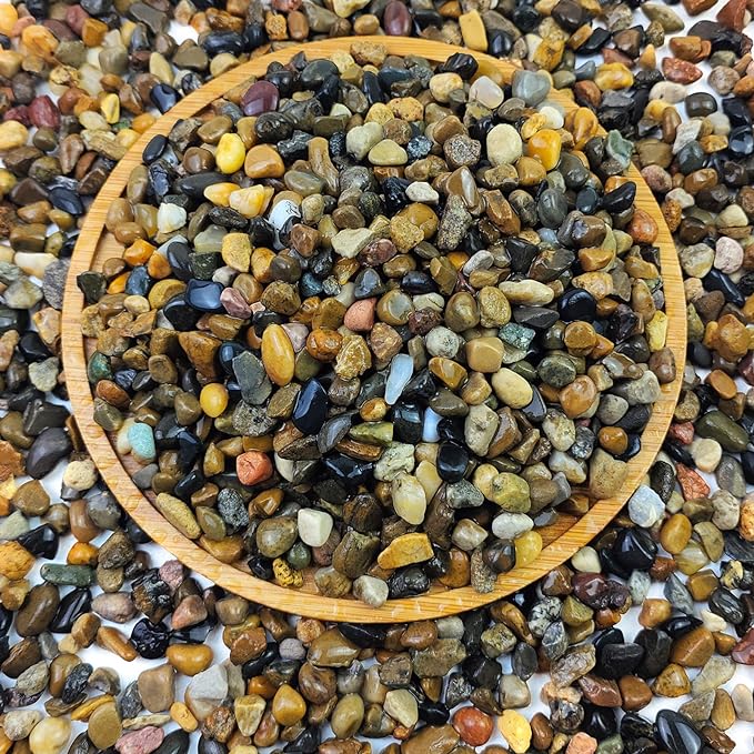 FANTIAN 5 lbs Aquarium Gravel, Pea Gravel for Fish Tank,1/4 Inch Decorative River Rocks for Aquarium Succulent Vase Plant Soil Cover and Outdoor Landscaping