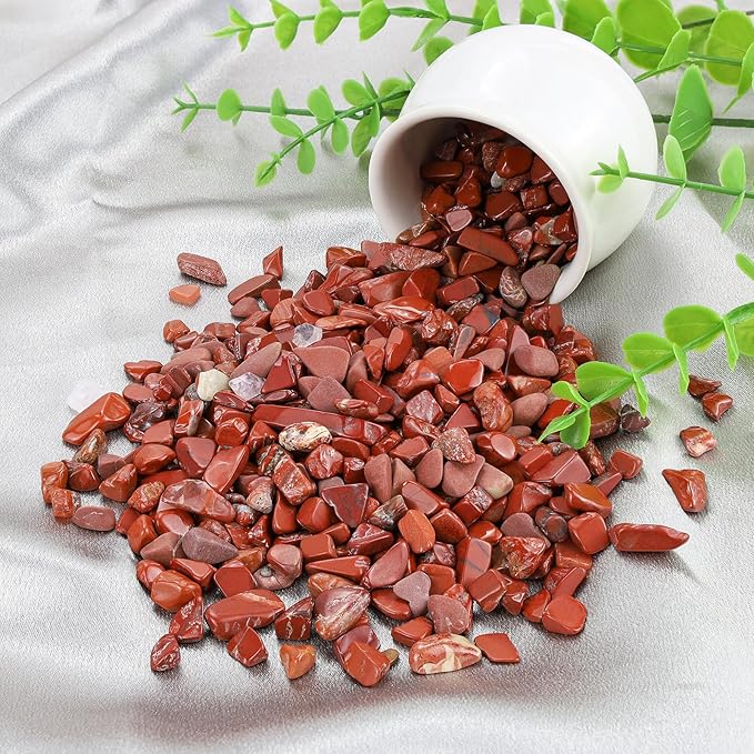 ZHIYUXI Red Jasper 1lb Crystal Chips Bulk Fish Tank Decorations Aquarium Rocks Gravel Vase Filler Stones Crystals for Candle Making Witch Kit Gravel for Plants Quartz Sand Gemstone Terrarium Supplies