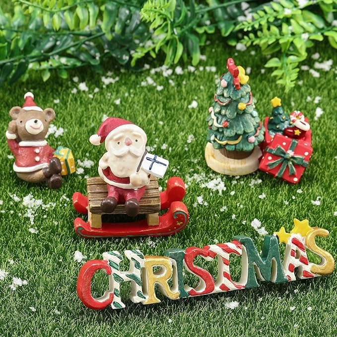 Jetec 6 Pcs Christmas Aquarium Decoration Fish Tank Creative Aquarium Resin Ornament Xmas Series Landscaping Decor Christmas Tree Santa Bear Sled Figurines for Table Desk (Lovely Style)