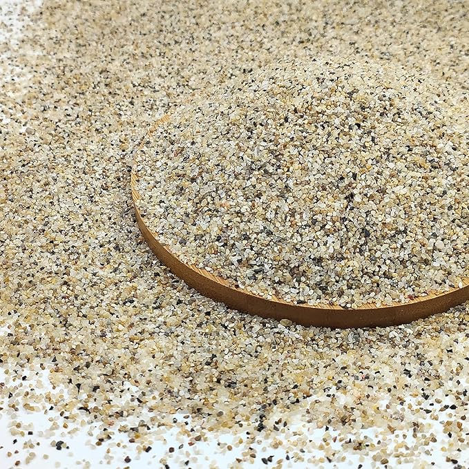 FANTIAN 10 lbs Aquarium Sand, 0.6-1.2 mm Aquarium Substrate for Freshwater Fish Tank. Decorative River Rocks Gravel for Fish Tank, Plants Potted, Fire Pits, Candle, Vase and Crafts
