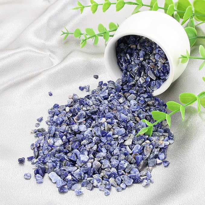 ZHIYUXI Blue Sodalite Crystal Chips Bulk Fish Tank Decorations Aquarium Rocks Gravel Vase Filler Stones Crystals for Candle Making Witch Kit Gravel for Plants Quartz Sand Gemstone 0.44 lbs